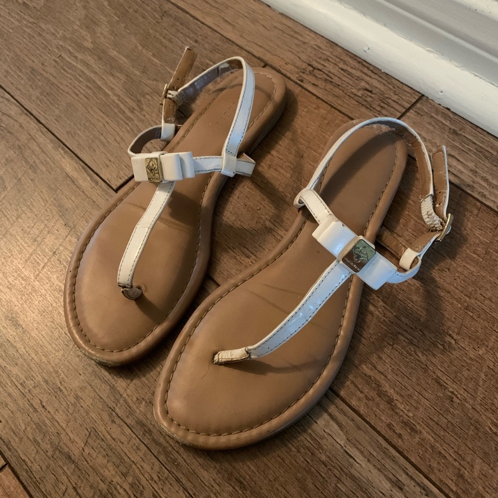 White bow sandals